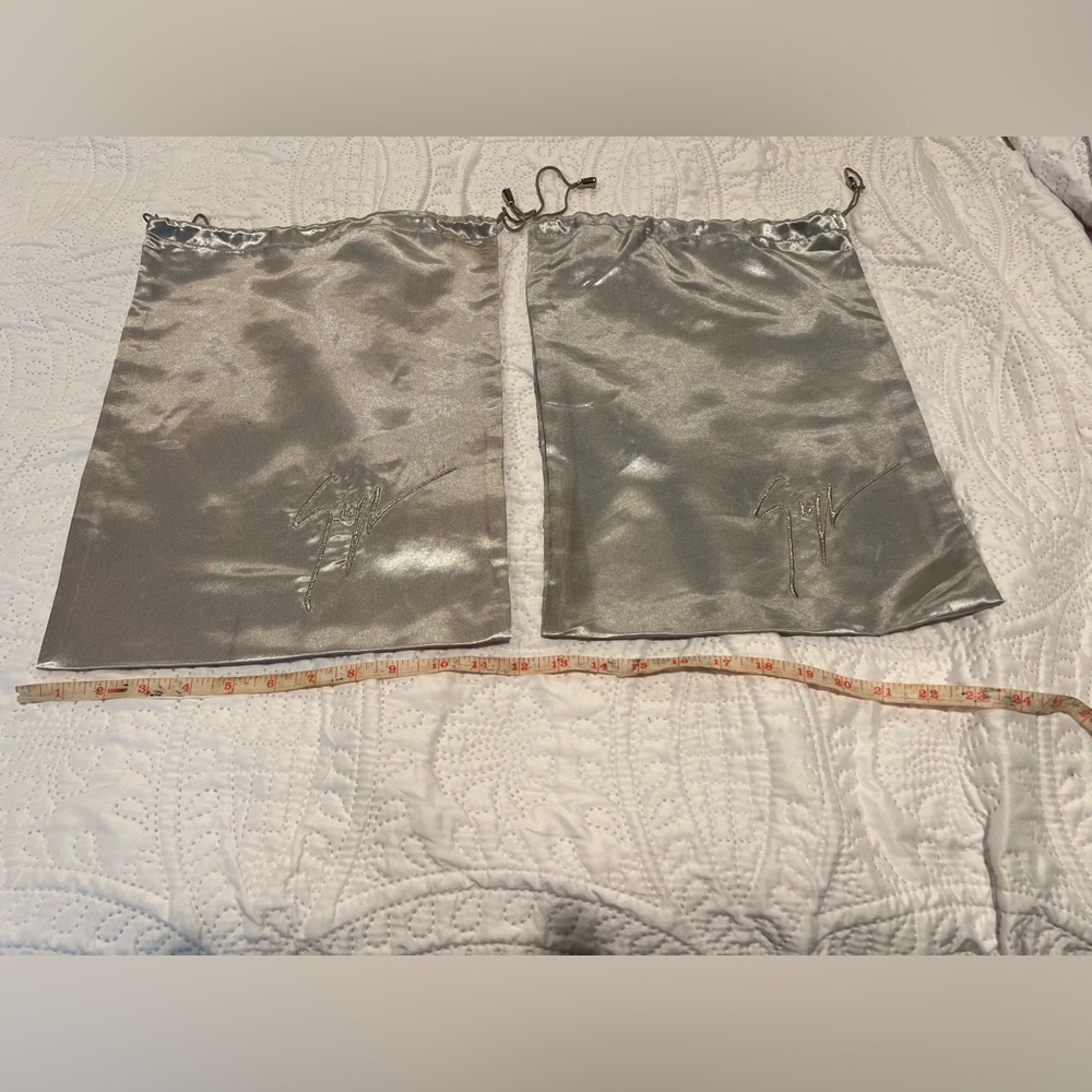 Authentic Silver silk Giuseppe Drawstring Bags